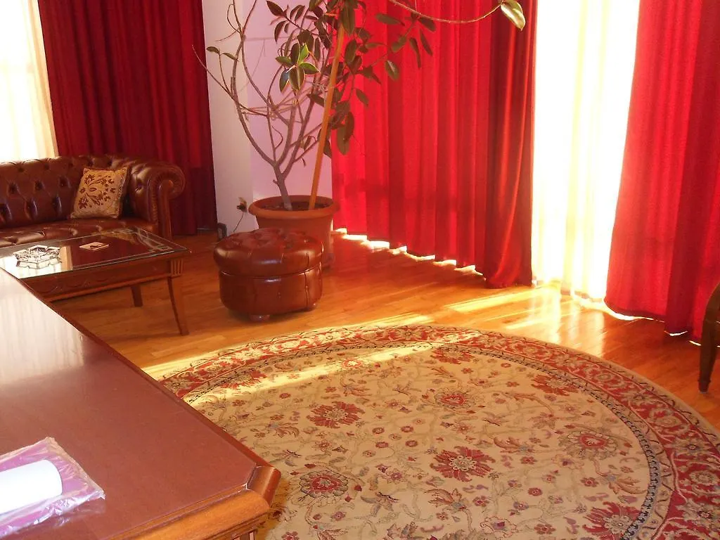 Hotel Green Forum Бухарест